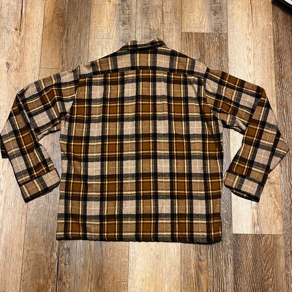 True Vintage 1960s Van Heusen Wool Loop Collar Plaid Flannel Shirt 16-L-16.5 - Picture 3 of 6